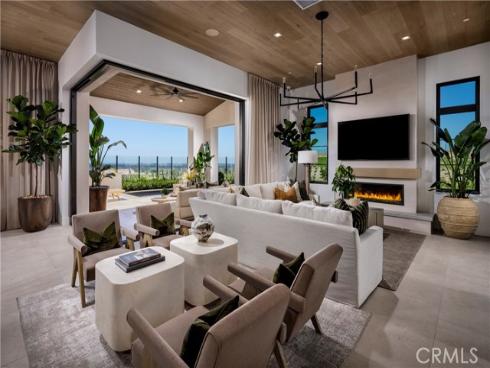 552 Peninsula , Irvine, CA