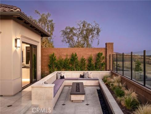 560 Peninsula , Irvine, CA