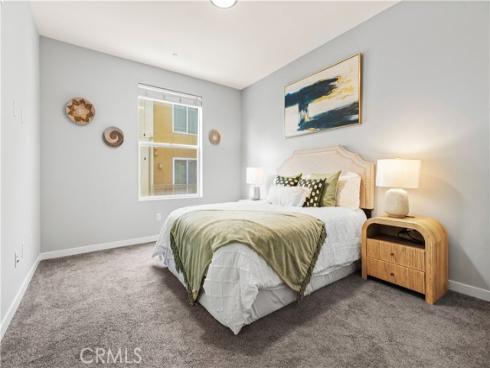 543 Rockefeller , Irvine, CA