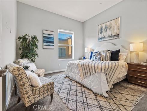 543 Rockefeller , Irvine, CA