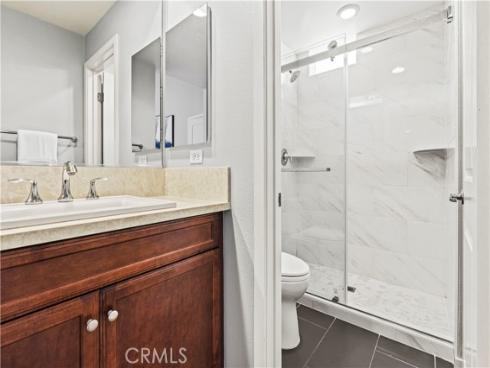 543 Rockefeller , Irvine, CA