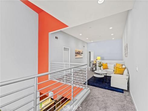 543 Rockefeller , Irvine, CA
