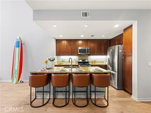 543 Rockefeller , Irvine, CA