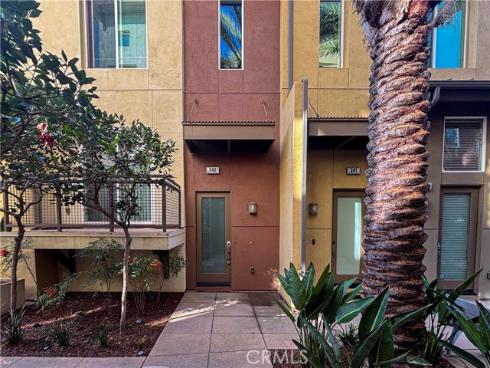 543 Rockefeller , Irvine, CA