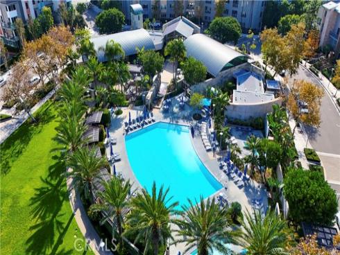 543 Rockefeller , Irvine, CA