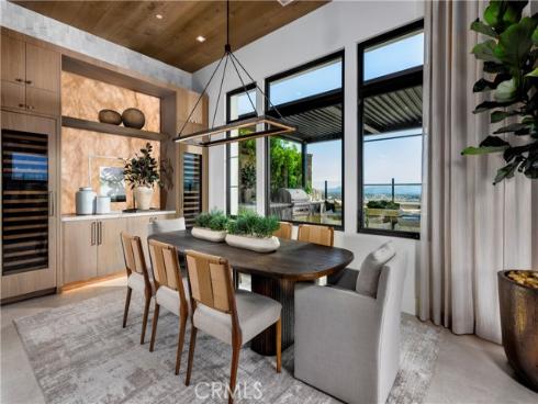 564 Peninsula , Irvine, CA