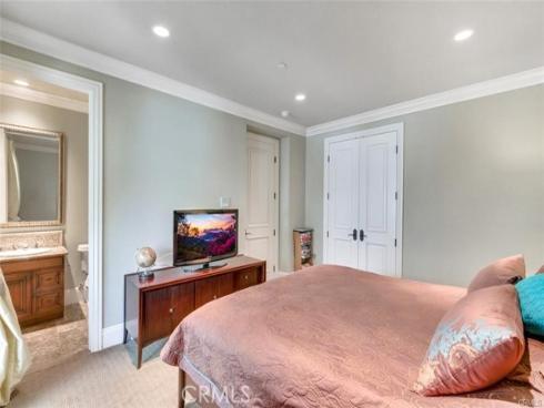 21 Ridgeview , Irvine, CA