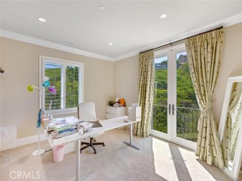 21 Ridgeview , Irvine, CA