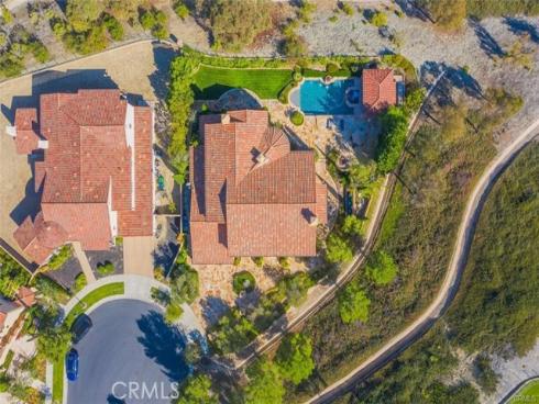 21  Ridgeview  , Irvine, CA