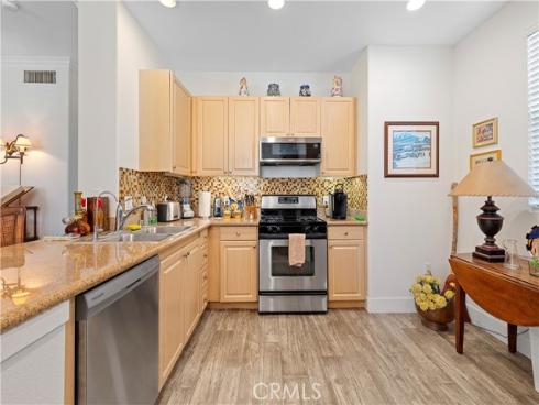 2408 Watermarke Place, Irvine, CA