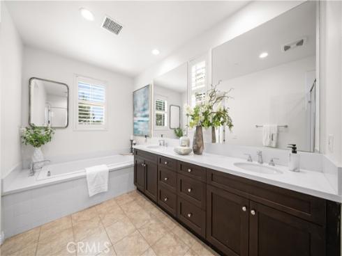 115 Hollow Tree , Irvine, CA
