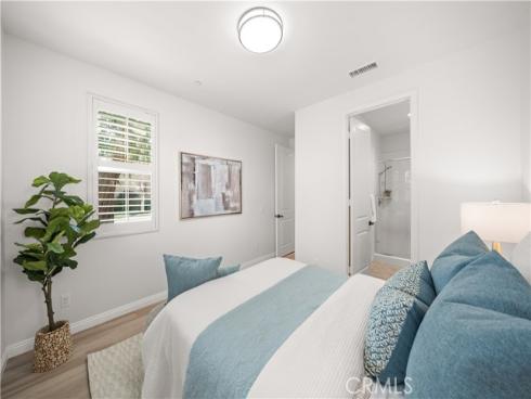 115 Hollow Tree , Irvine, CA
