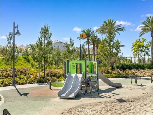 115 Hollow Tree , Irvine, CA