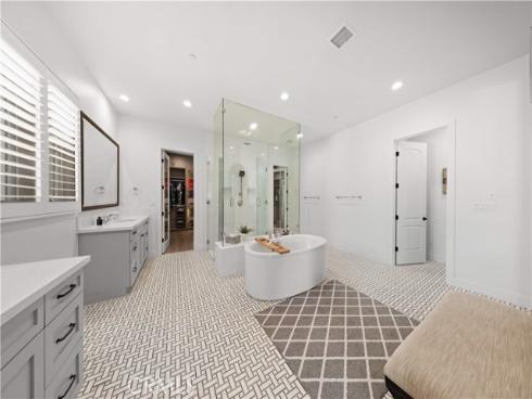 67 Kite , Irvine, CA