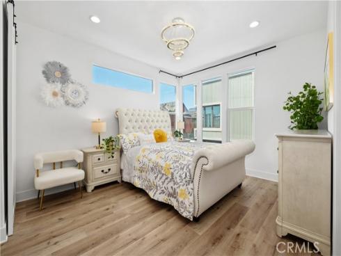 154 Keeper , Irvine, CA