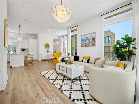 154 Keeper , Irvine, CA