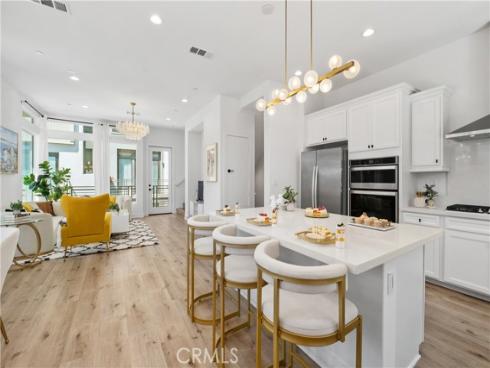 154 Keeper , Irvine, CA