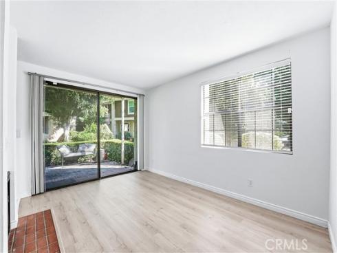 85 Lakepines , Irvine, CA