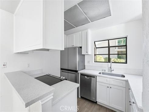 85 Lakepines , Irvine, CA
