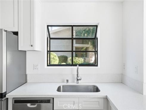 85 Lakepines , Irvine, CA