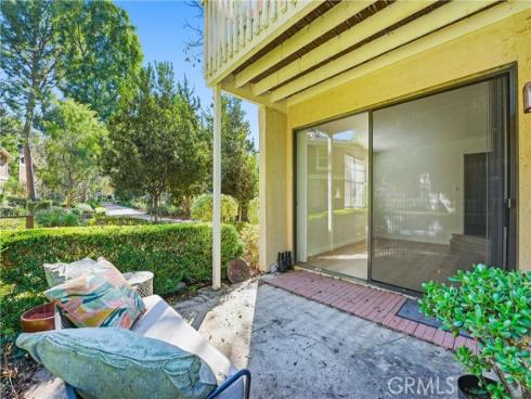 85 Lakepines , Irvine, CA