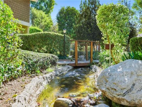 85 Lakepines , Irvine, CA