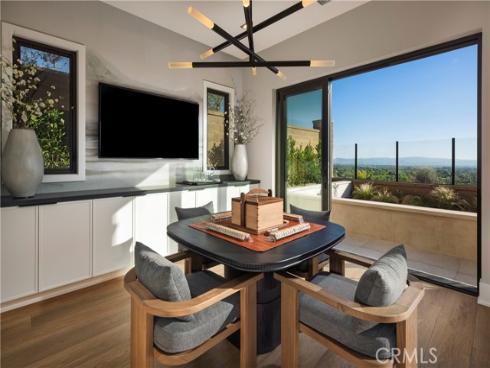 548 Peninsula , Irvine, CA