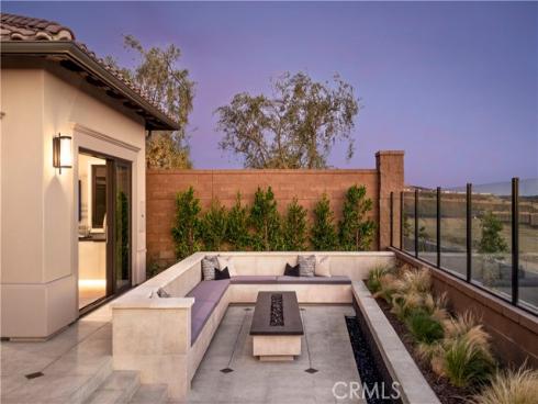 548 Peninsula , Irvine, CA