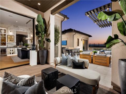 548 Peninsula , Irvine, CA