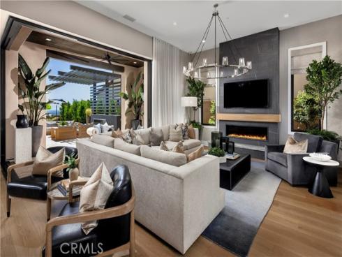 548 Peninsula , Irvine, CA