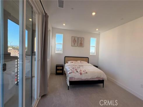 313  Terrapin  , Irvine, CA