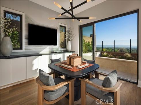 533 Peninsula , Irvine, CA