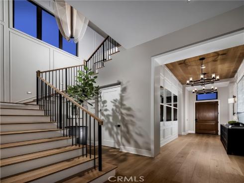 533 Peninsula , Irvine, CA