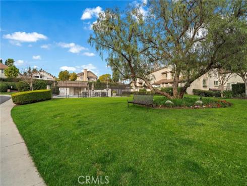 10 Starfall 11 , Irvine, CA