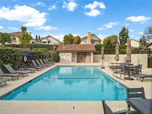 10 Starfall 11 , Irvine, CA