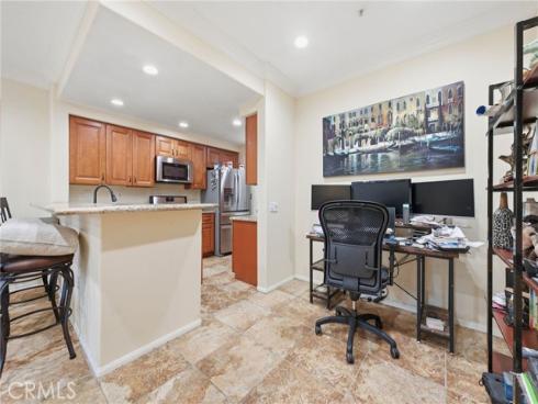 902 Solvay Aisle , Irvine, CA
