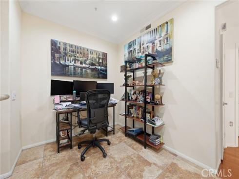 902 Solvay Aisle , Irvine, CA