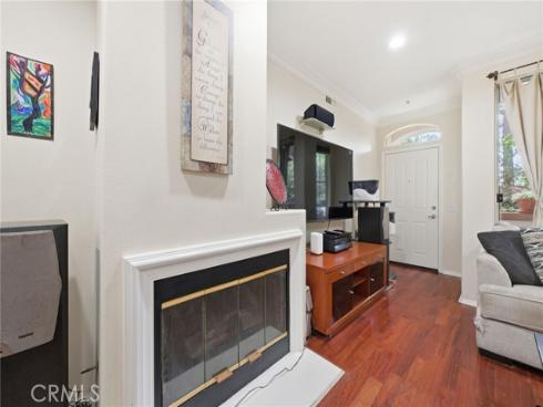 902 Solvay Aisle , Irvine, CA