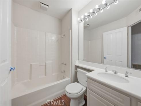 902 Solvay Aisle , Irvine, CA
