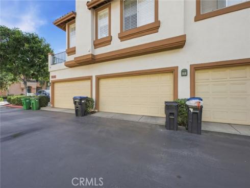 902 Solvay Aisle , Irvine, CA