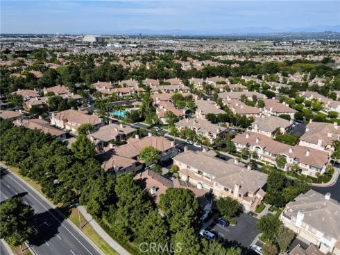 902 Solvay Aisle , Irvine, CA