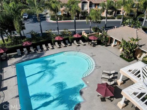 902 Solvay Aisle , Irvine, CA