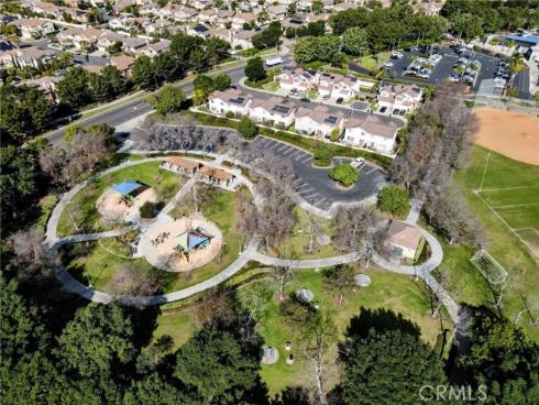 902 Solvay Aisle , Irvine, CA