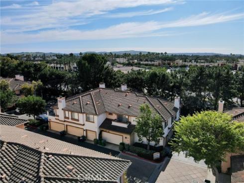902  Solvay Aisle  , Irvine, CA