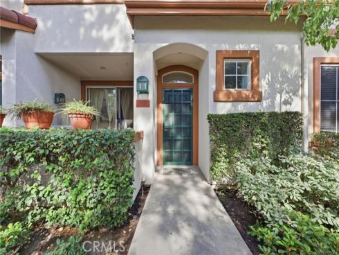 902 Solvay Aisle , Irvine, CA