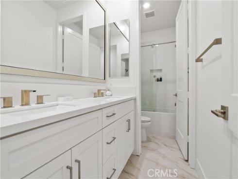 66 Chasma , Irvine, CA