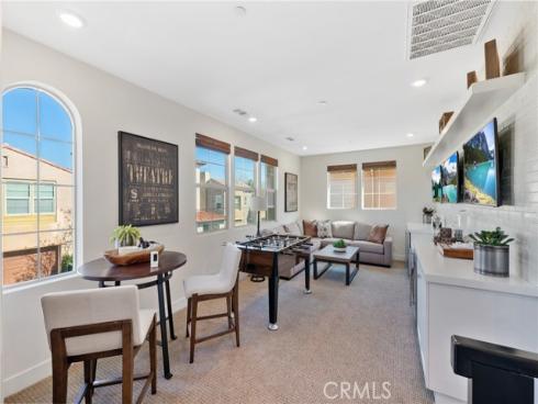 94 Swift , Irvine, CA