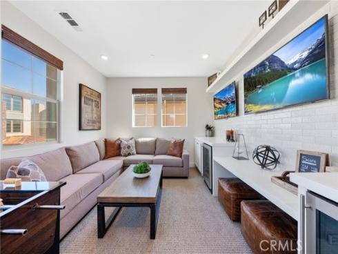 94 Swift , Irvine, CA