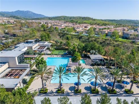 94  Swift  , Irvine, CA
