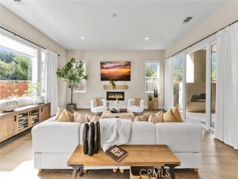 114 Crossover , Irvine, CA